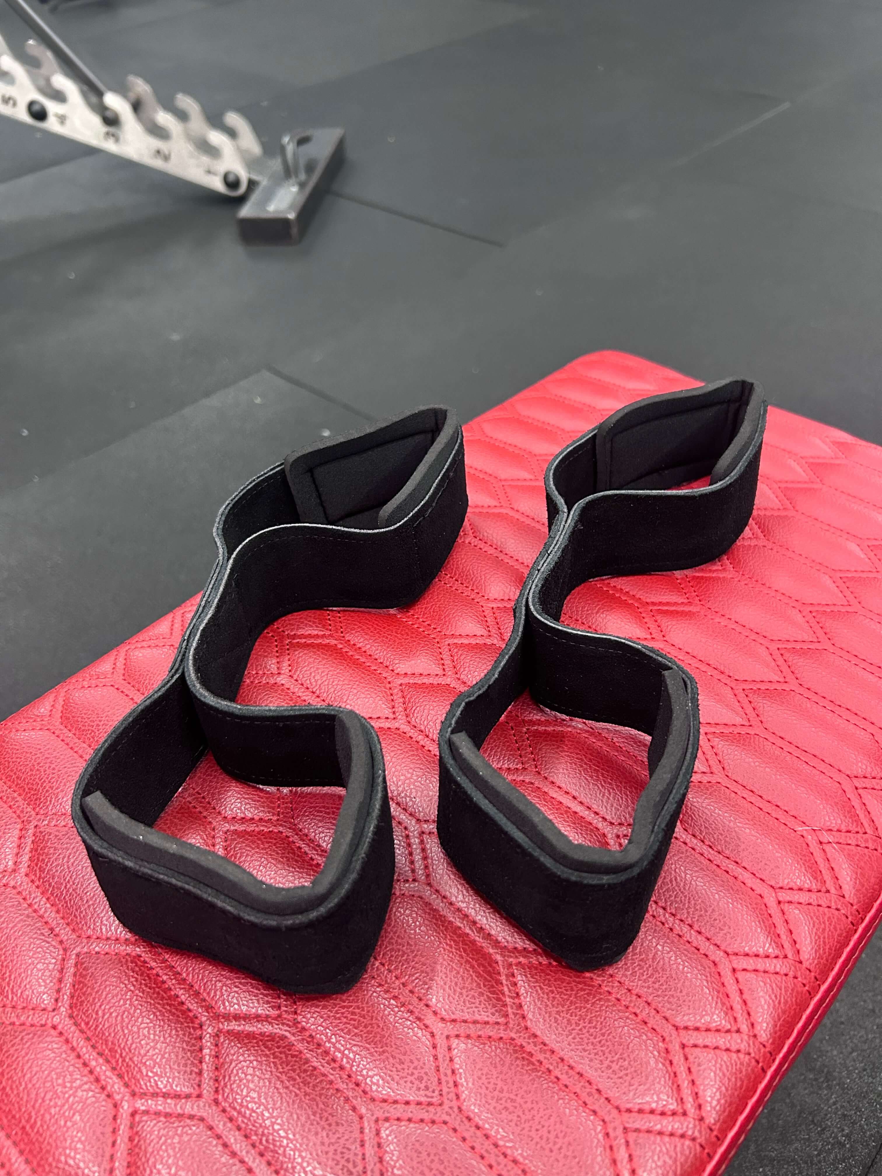 GymPin Leather Figure 8 Straps - Image 2
