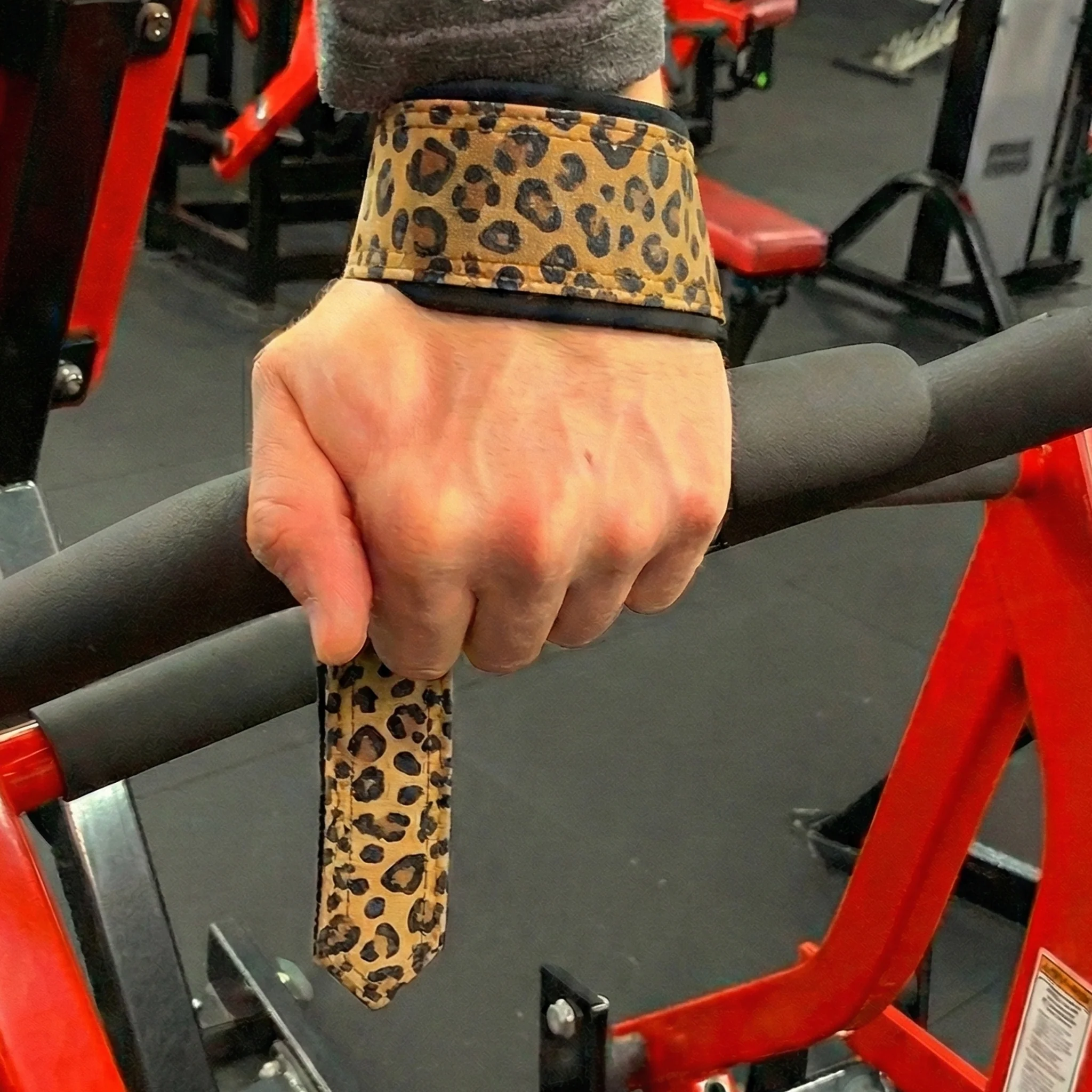 GymPin Padded Leather Weight Lifting Straps - Image 27